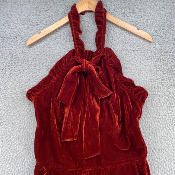 Storia Jumpsuit Womens Medium Rust Red Velvet Halter Neck Ruffle Tie Holiday NWT - Picture 2 of 13